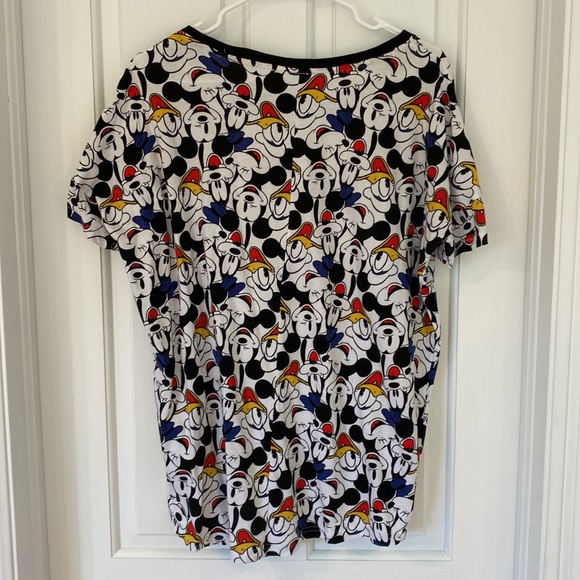 H&M Disney Mickey Mouse, Minnie Mouse, Goofy, Donald Duck All Over Print SS Tee - Picture 4 of 9